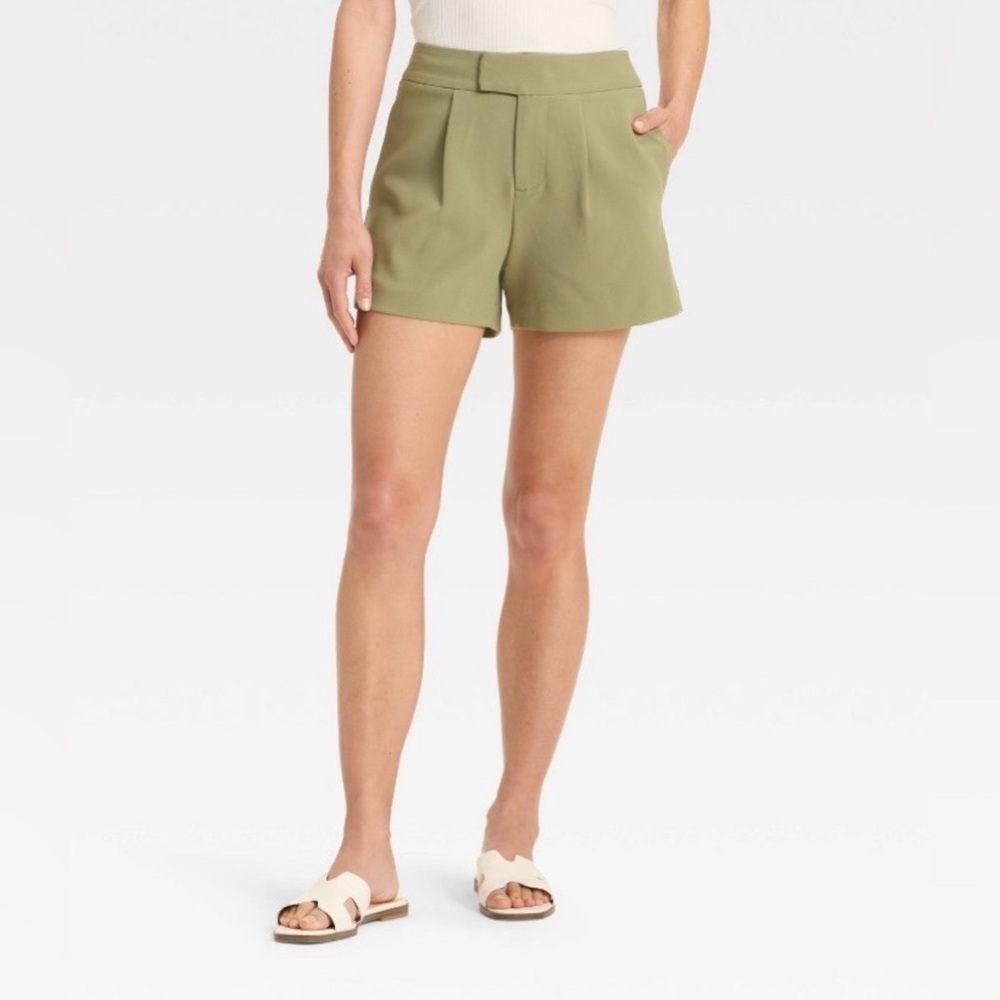 Women’s High-Rise Tailored Shorts Olive 8